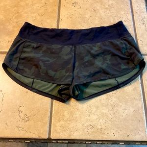 LuluLemon Camo Speed Up Short.